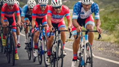 Dani Juárez hizo podio en la última etapa del Giro del Sol