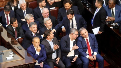 "Pacto de Mayo": Gobernadores muestran disgusto con el presidente