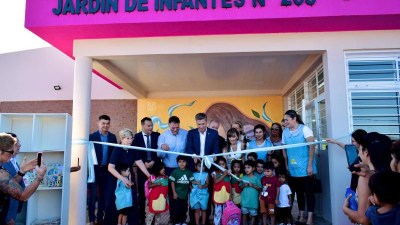 Zdero inauguró el nuevo Jardín de Infantes 263 en Corzuela