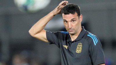 Quiénes son los jugadores de la Selección argentina que Scaloni podría perder para el partido contra Brasil