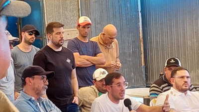 El reclamo de unos 300 productores agropecuarios afectados por la sequía llegará a la Legislatura