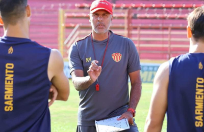 Urbina, confiado para el debut de Sarmiento en el Federal "A"
