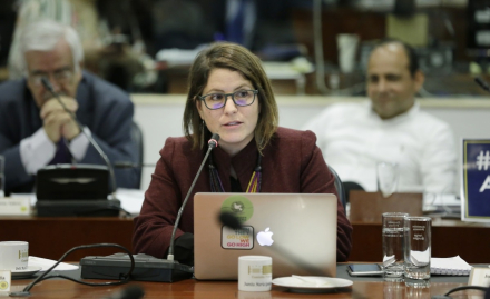 Juanita Goebertus hrw.jpg