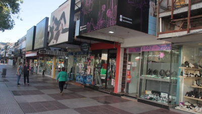 Jornada atípica en Resistencia: comercios abiertos pero con poco movimiento