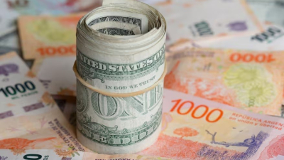 Fuerte caída del dólar: perforó el piso de los $1.200