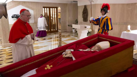 vaticnaocajon.jpg