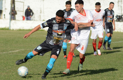"Resi" luchó y se lo empató a Fontana con uno menos