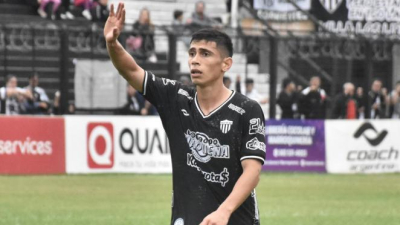 For Ever con muchas variantes, a la casa de Temperley