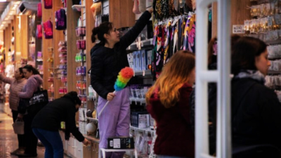Leve baja de las ventas minoristas en junio, pero el semestre cierra con señales de recuperación