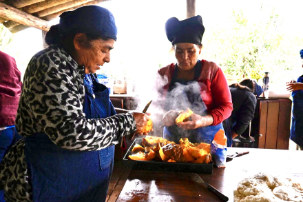 Cocineras-Capacitación. (Foto-Guadalupe Molinaro).jpg