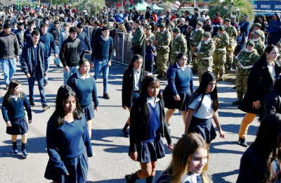 Con diversas actividades, una multitud festejó los 81 años de La Leonesa