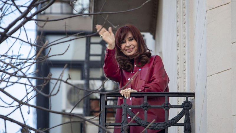 Cristina Kirchner y el resto de los condenados deberán devolver al Estado 684 mil millones de pesos