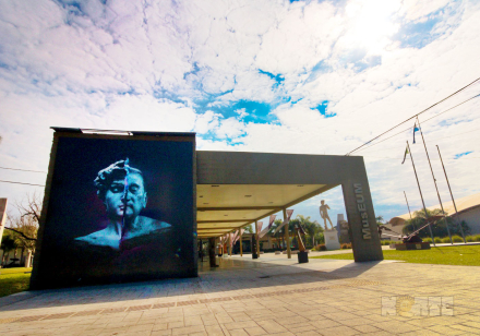 museum2.jpg