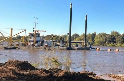 YPF y gobierno avanzan en dragado en la zona del riacho Barranqueras