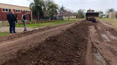 Du Graty pavimenta la primera calle con esfuerzo compartido entre Municipio y vecinos
