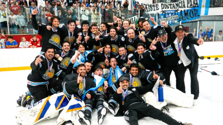 hockey3.jpg