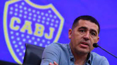 Riquelme en Boca: una conducción en la que predominan los fracasos futbolísticos