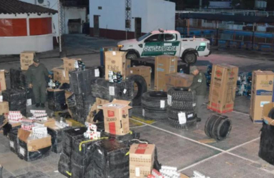 Descubren camión con encomiendas de contrabando por más de $200 millones