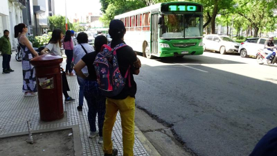 Si hoy no se cancelan los aguinaldos, los choferes de la UTA vuelven al paro