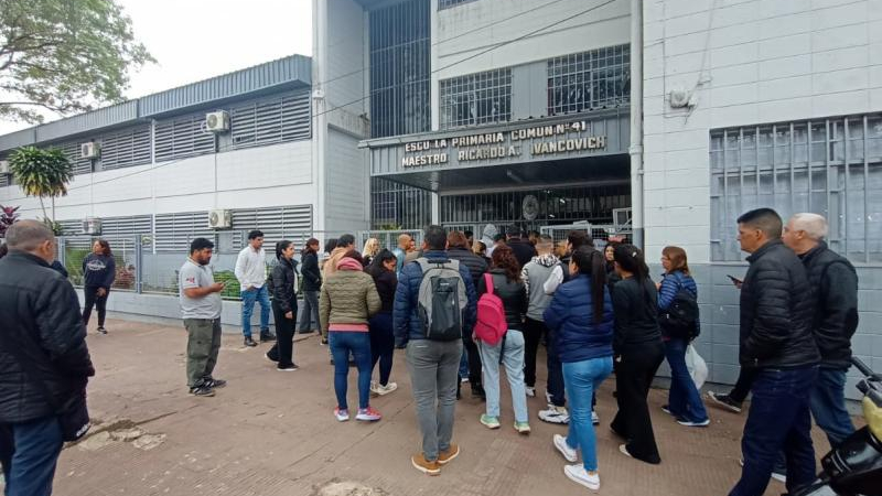 Bajo impacto del paro docente: sindicatos lo atribuyen al temor por descuentos en sueldos