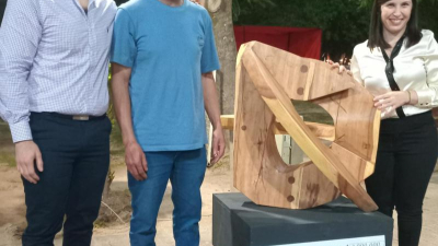 Luis Darío Borgo de Entre Ríos ganó el Certamen de Esculturas en San Martín