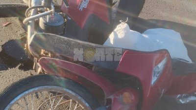 Dos motocicletas chocaron en la Ruta Nacional 16: tres personas heridas