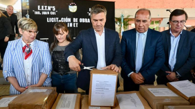 Apertura de sobres para licitación de esperadas obras educativas en Las Breñas