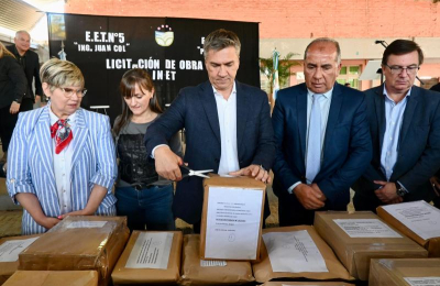 Apertura de sobres para licitación de esperadas obras educativas en Las Breñas