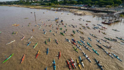 Desde el NEA, Remar Contracorriente lleva mensaje ambientalista a costas brasileñas