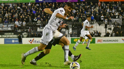  Chaco For Ever no pudo con Chacarita y empataron sin goles