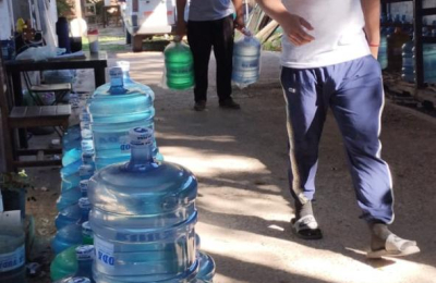 Crisis en las ventas de bidones de agua para el consumo en Sáenz Peña