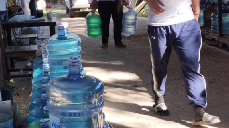 Crisis en las ventas de bidones de agua para el consumo en Sáenz Peña