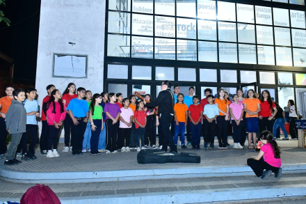 El Teatro de la Ciudad recibió al 2° Encuentro Coral _Compartamos y cantemos juntos_.jpg