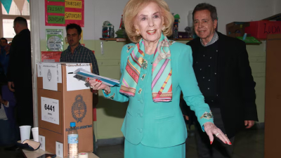 Mirtha Legrand votó en las Elecciones 2025 y la recibieron con aplausos