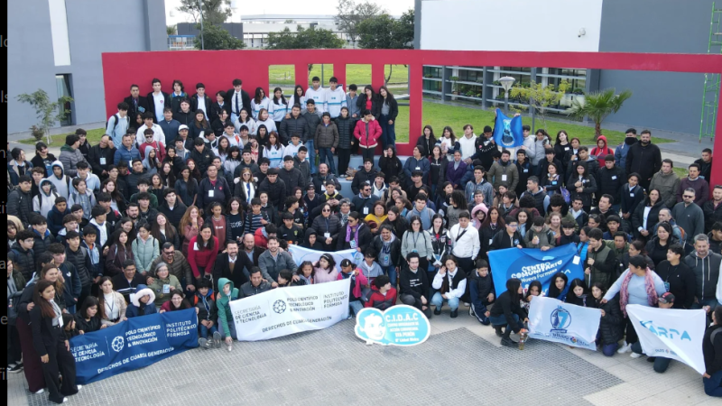 Dos proyectos locales fueron finalistas de "Solve for Tomorrow"