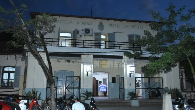 El IES "Domingo F. Sarmiento" celebra 55 años con un Festival del Libro y una Gran Peña Cultural