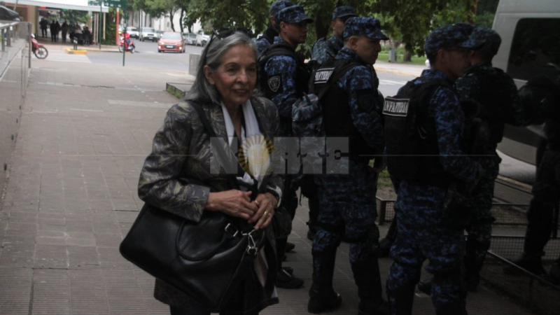 En pleno juicio a los Sena, una defensora pidió aislar a los testigos