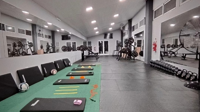 Chaco For Ever inauguró un moderno gimnasio en su estadio