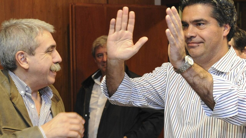 La Justicia absolvió a Jorge Capitanich y Aníbal Fernández en la causa Fútbol para Todos