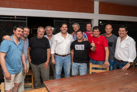 El MPyA y productores de batata (2).jpeg