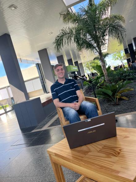 Brandon Pzocik, egresado de la Tecnicatura Superior en Desarrollo de Software Multiplataforma del IPF (2).jpeg