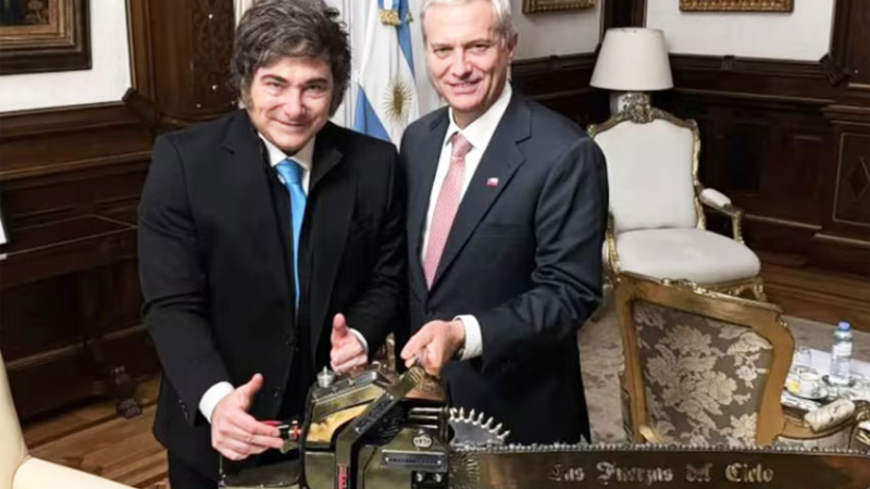 Sintonía: elogios mutuos y agenda conjunta entre Milei y Kast