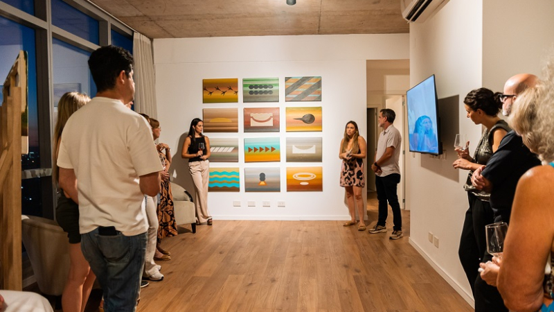 "Adquirir arte favorece el bienestar interior, personal y espacial"