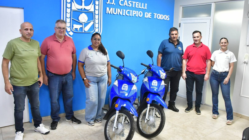 El municipio de Castelli entregó motos a inspectores de comercios