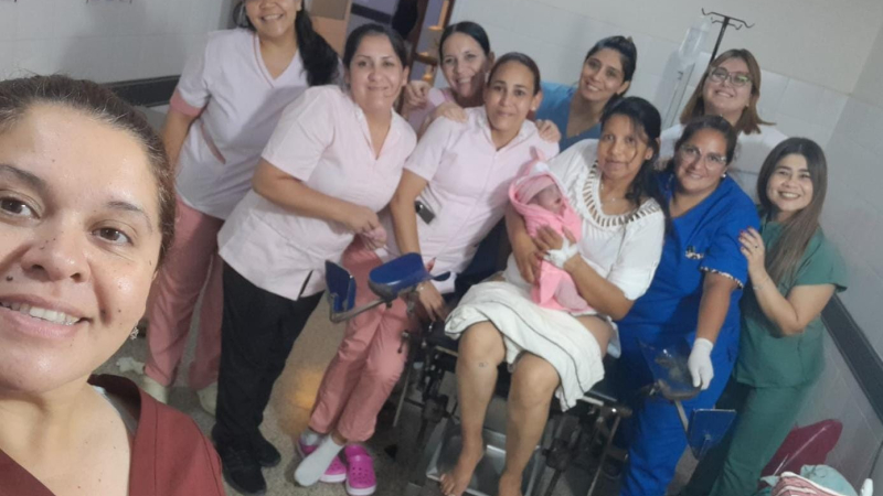 Luisana, la primera bebé del 2026 que nació en el Hospital 4 de Junio