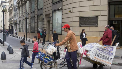 Las canastas subieron 4,1% en diciembre: cuánto necesitó una familia para no ser pobre