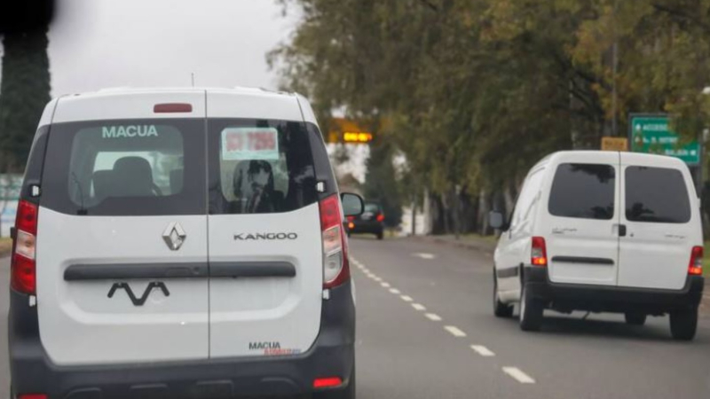 Conducir sin patente, una infracción que tiene un costo millonario