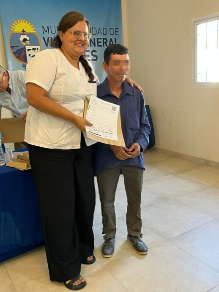 Entrega de CUD Villa General Güemes - Junta Evaluadora.jpg
