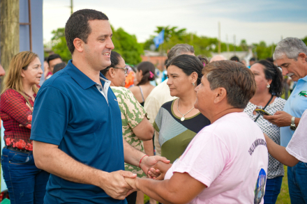 Eber Solis en Club Pintores3.jpg