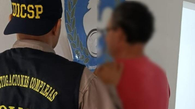 Quedó detenido el vecino que arrojó basura en la puerta del Concejo Municipal